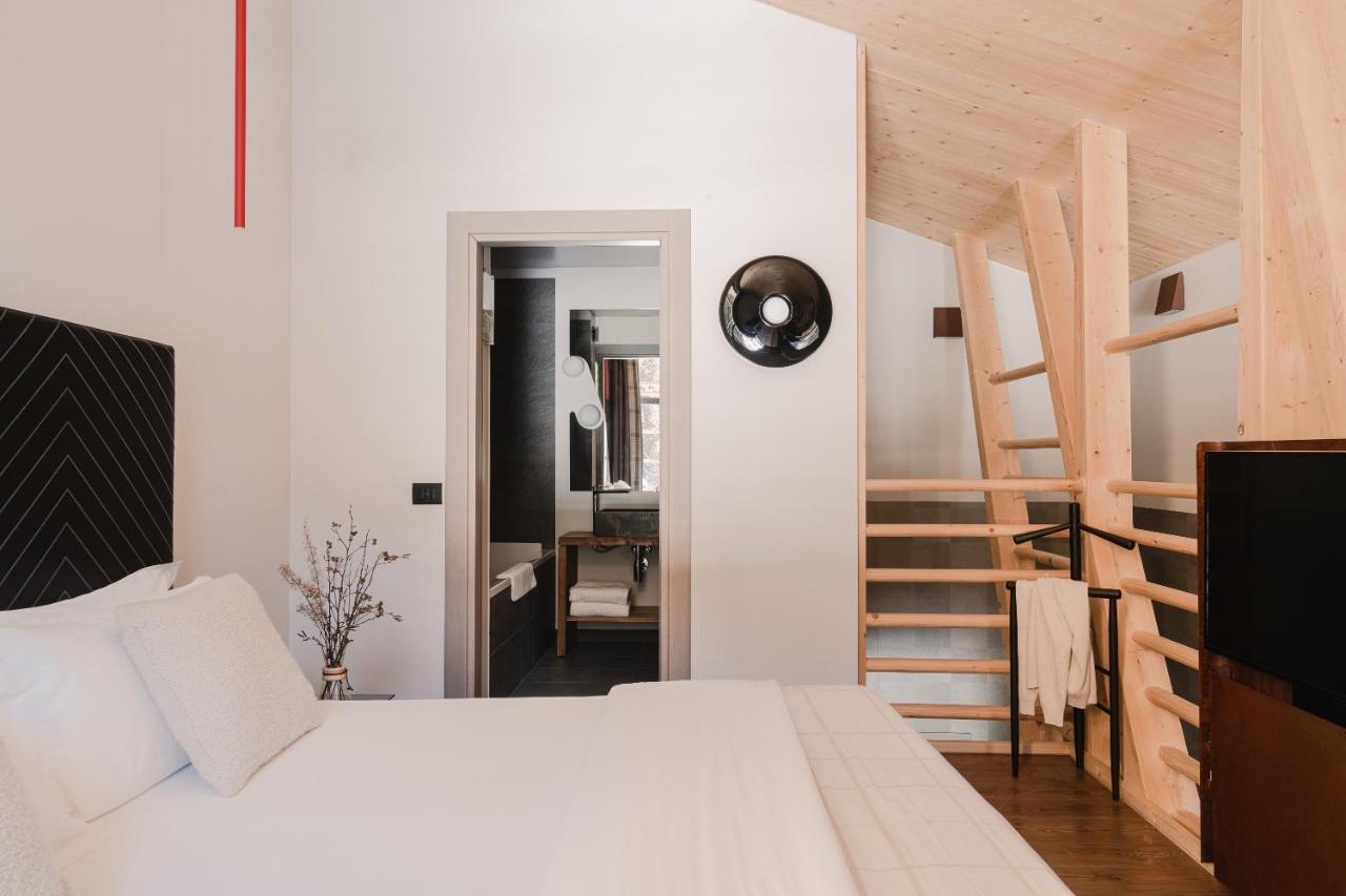 Aethos Monterosa Champoluc