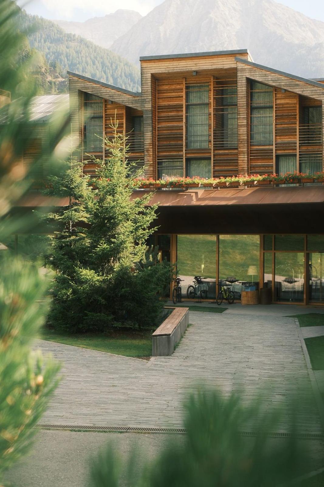 Hotel Aethos Monterosa 5*