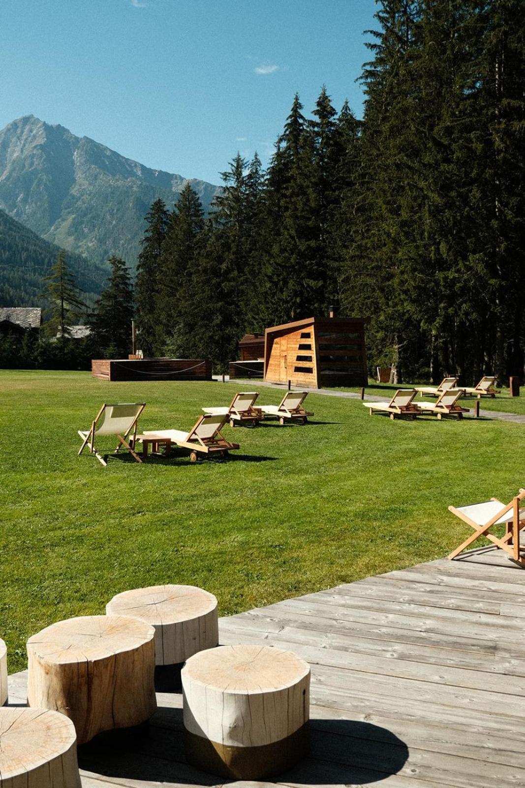 Aethos Monterosa Hotel
